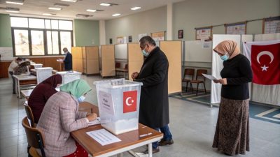 Seçim Güvenliği ile İlgili Daha Önce Endişelerini Dile Getiren Bazı Siyasetçiler